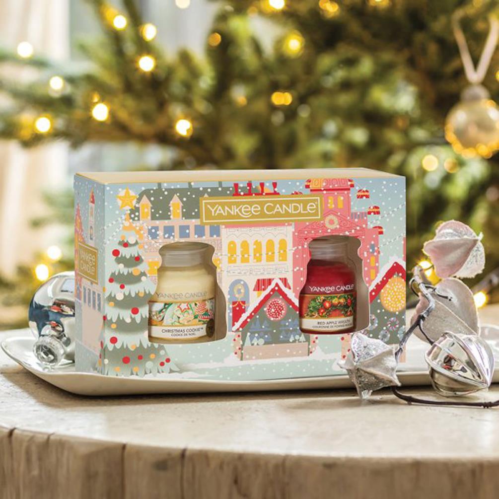 Yankee Candle 2 Small Jars Christmas Gift Set Extra Image 2